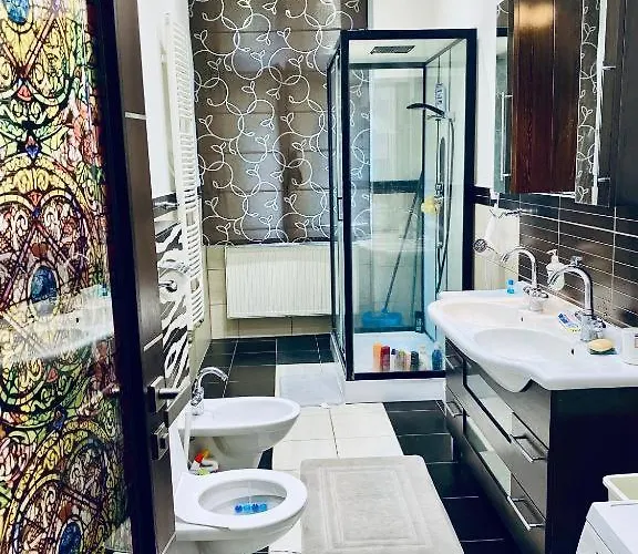 Stunning In 2 Apartament *